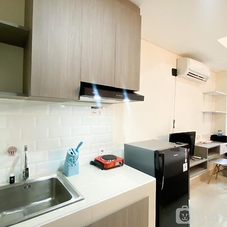 Cozy Studio Room At Pollux Chadstone Apartment By Travelio Cikarang Luaran gambar